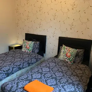 Edward Hotel